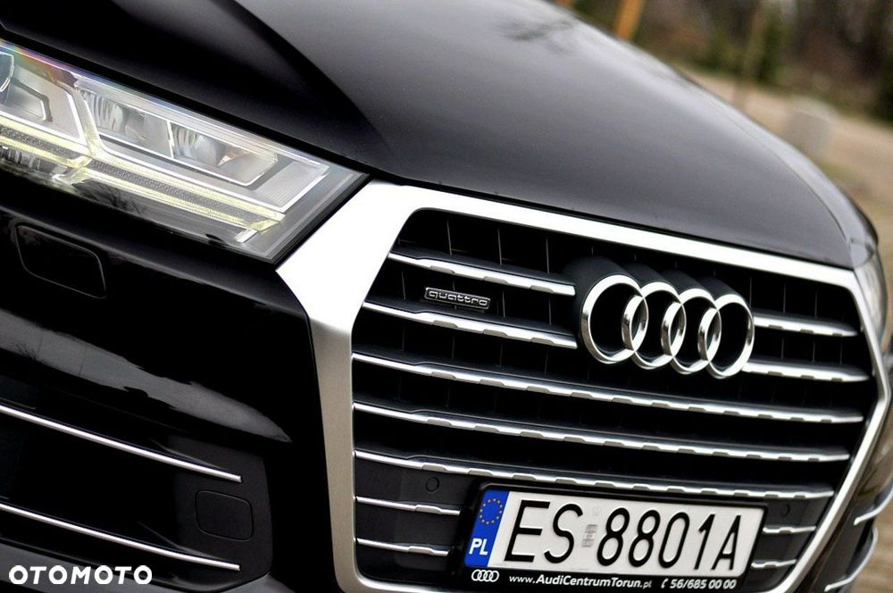 Audi Q7 - 32