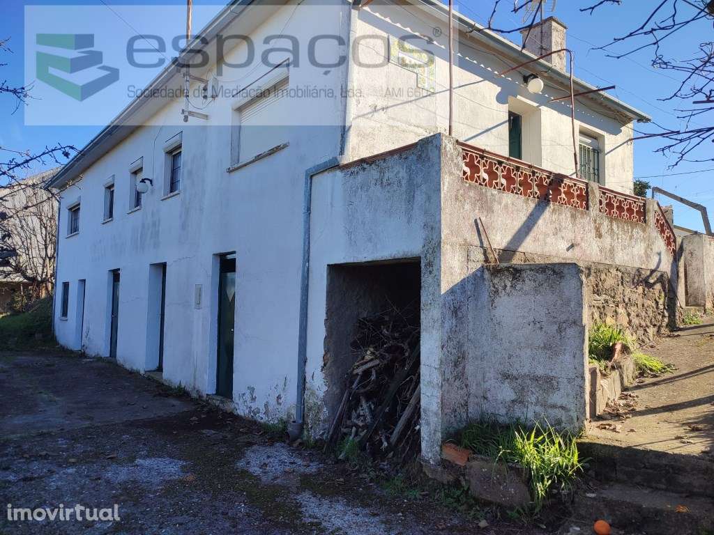 Moradia V4 com terreno - Grande imagem: 4/50