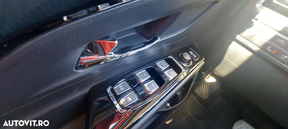 SsangYong Korando 1.5 GDI Turbo AT Business Edition - 16