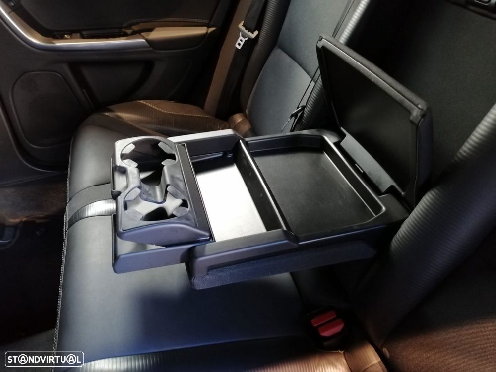 Volvo V60 - 15