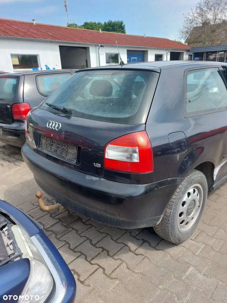 AUDI A3 8L  na części 3D 2001 1,6 i drzwi szyba silnik maska lusterko - 13