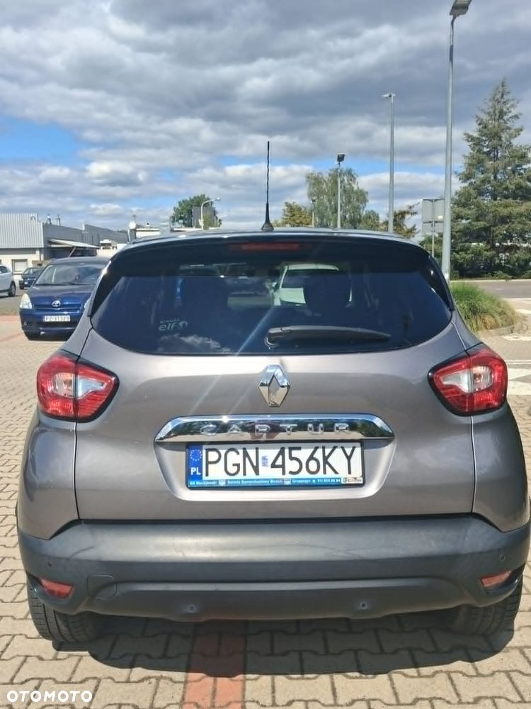 Renault Captur 1.2 TCe Zen EDC - 3