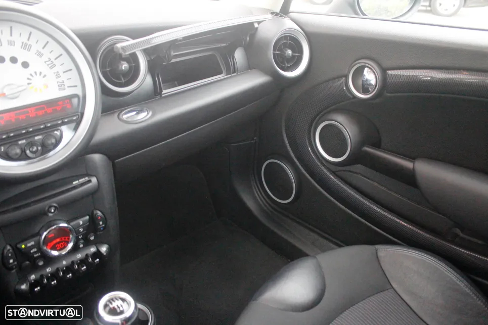 MINI 3 Portas Cooper S - 30