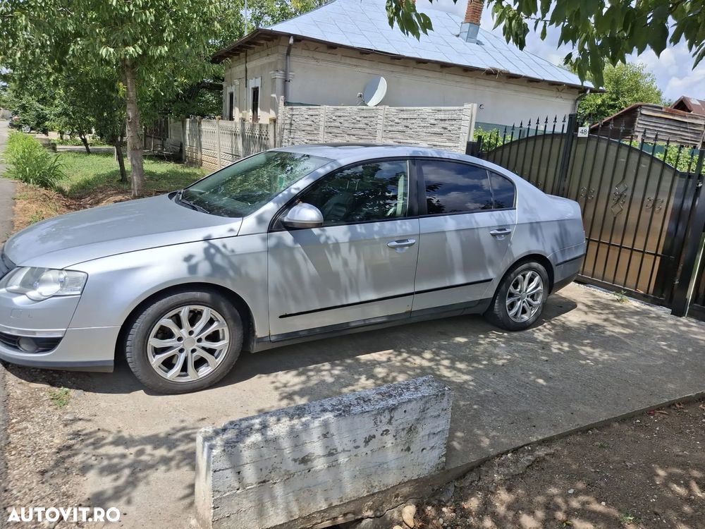 Volkswagen Passat - 5
