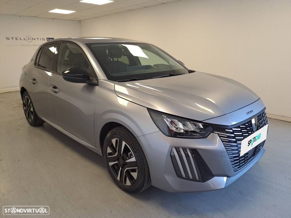 Peugeot 208 - 3
