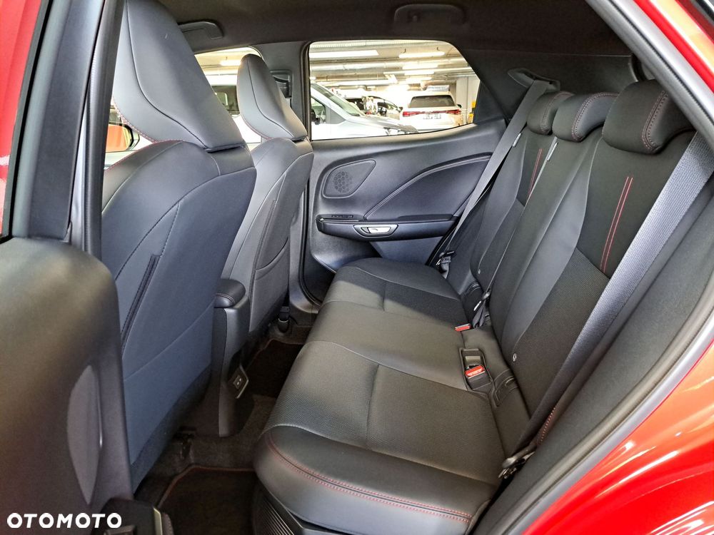 Lexus LBX 1.5 Hybrid Emotion - 13