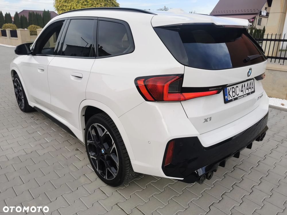 BMW X1 M35i xDrive - 4