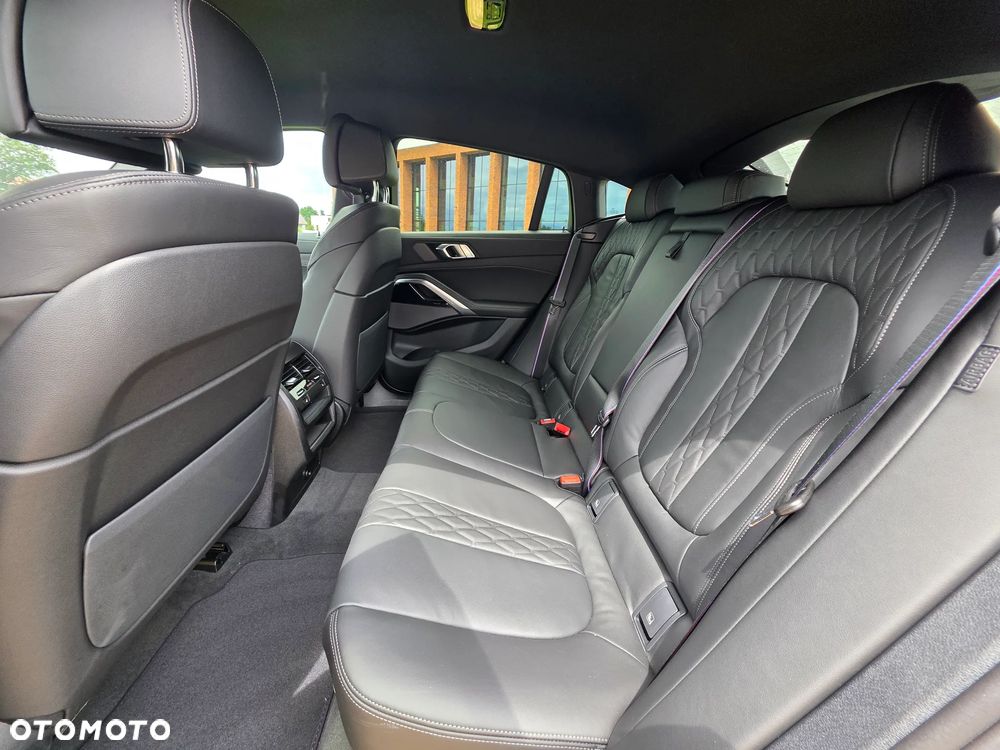 BMW X6 xDrive30d mHEV sport - 13