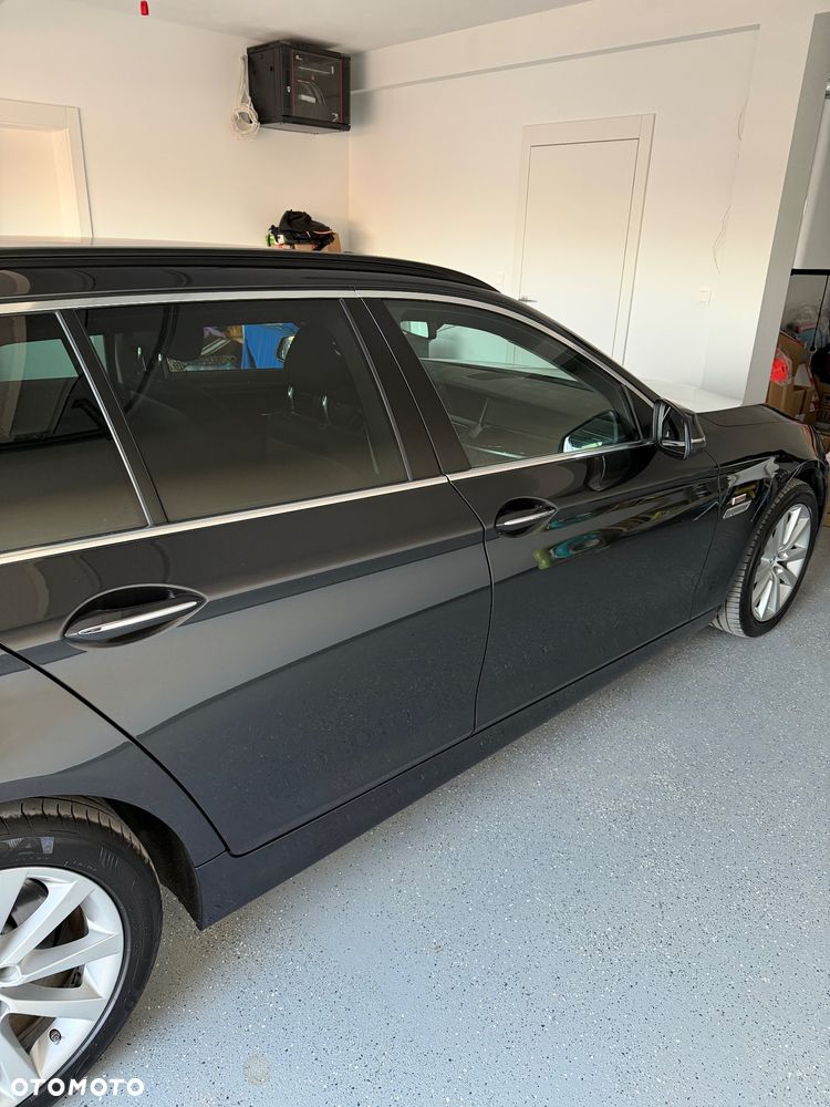 BMW Seria 5 530d xDrive - 6