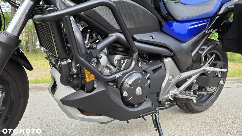 Honda NC - 19