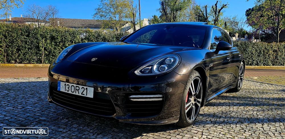 Porsche Panamera Turbo PDK - 1