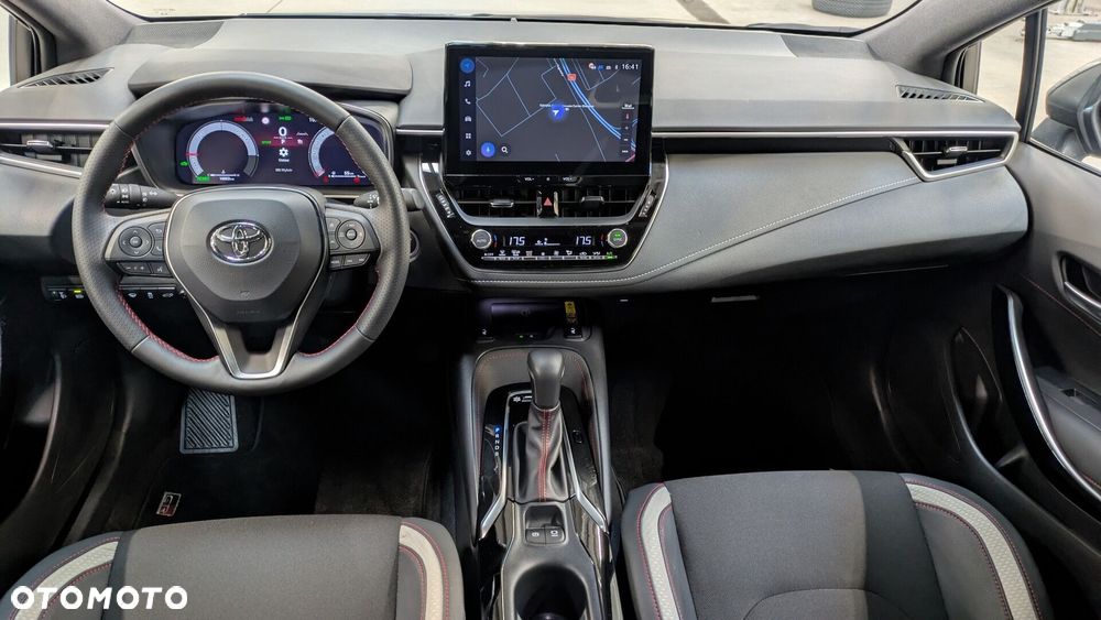 Toyota Corolla 1.8 Hybrid GR Sport Dynamic - 15