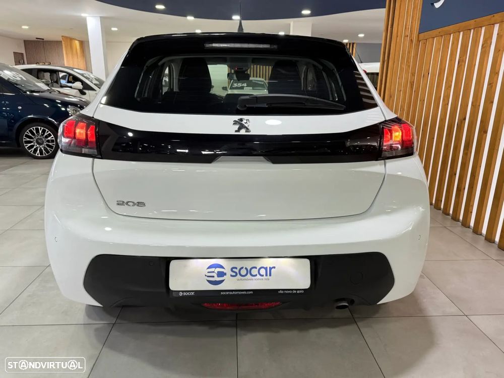 Peugeot 208 - 6