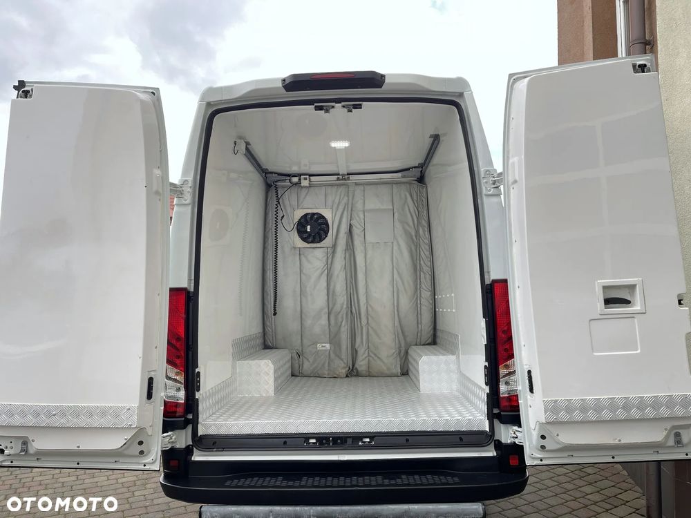 Iveco Daily 3,0 L3H2 Chłodnia Mroźnia - 9