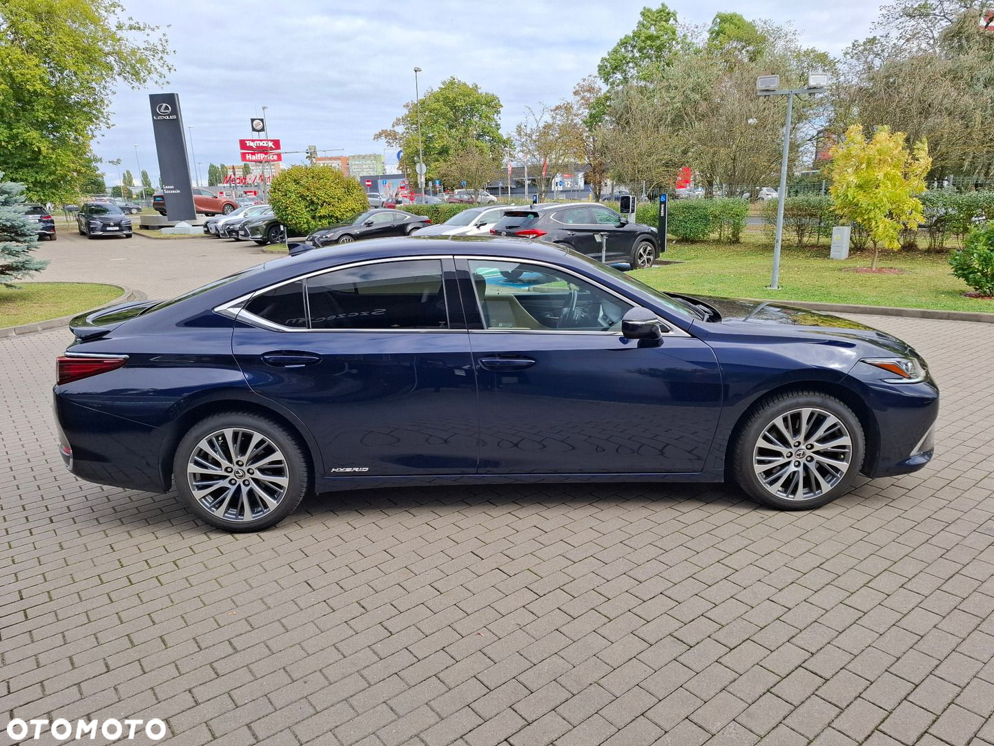 Lexus ES - 6
