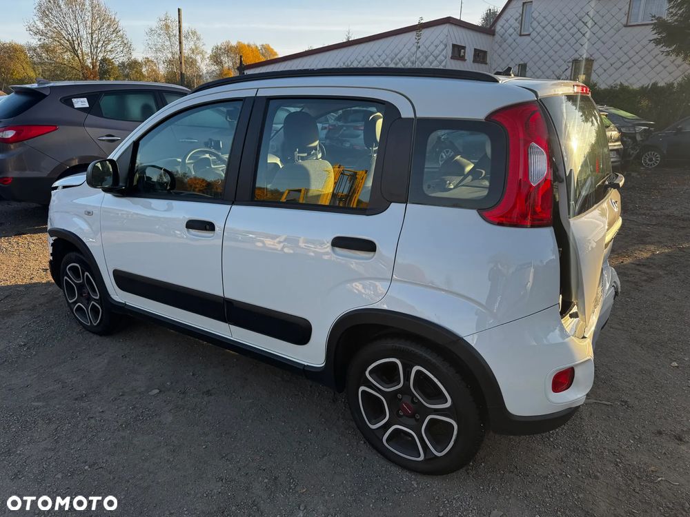 Fiat Panda 1.0 Hybrid Trussardi - 17