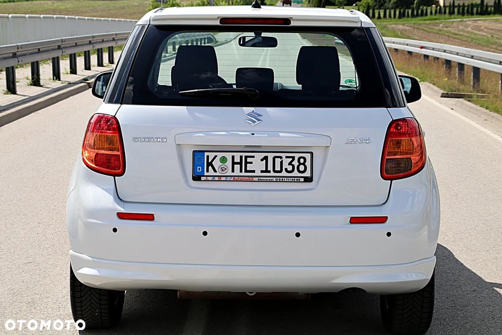 Suzuki SX4 1.6 VVT 4x2 City - 9