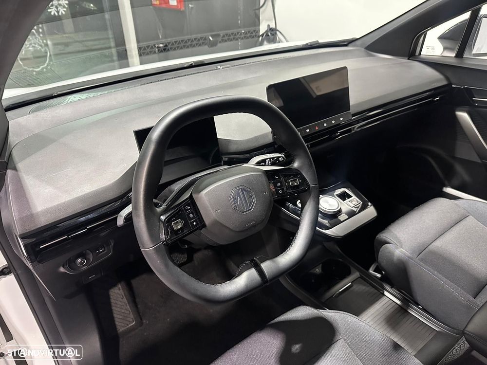 MG MG4 51 kWh Standard - 5