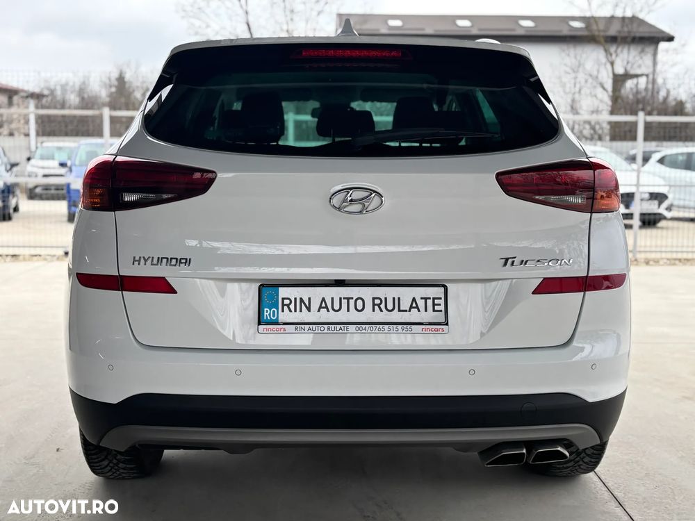Hyundai Tucson 1.6 CRDi 48V-Hybrid 2WD DCT Select - 10