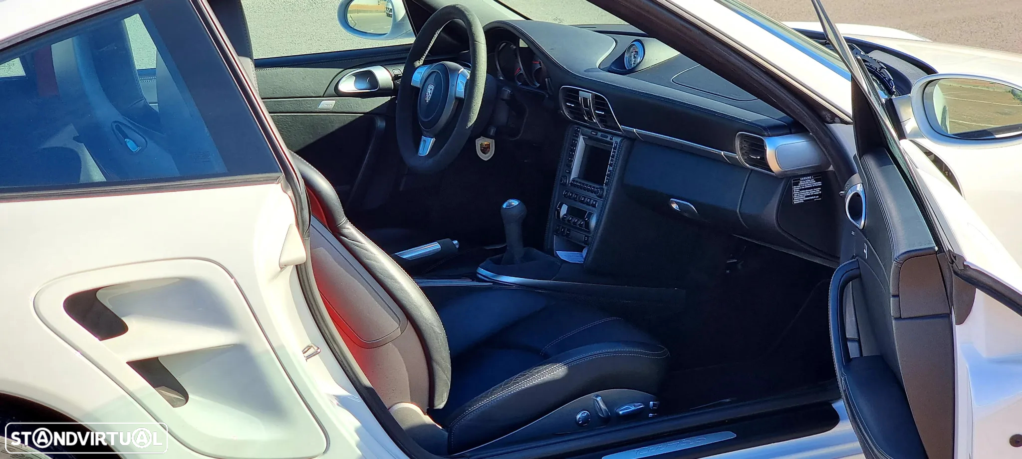 Porsche 911 (997) Turbo - 17