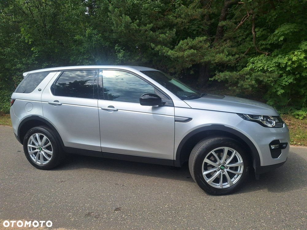 Land Rover Discovery Sport 2.0 TD4 HSE - 30