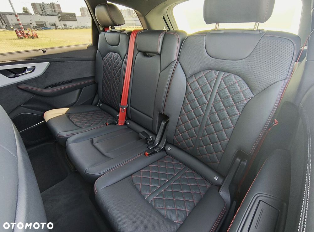 Audi Q8 50 TDI mHEV Quattro Tiptronic - 33