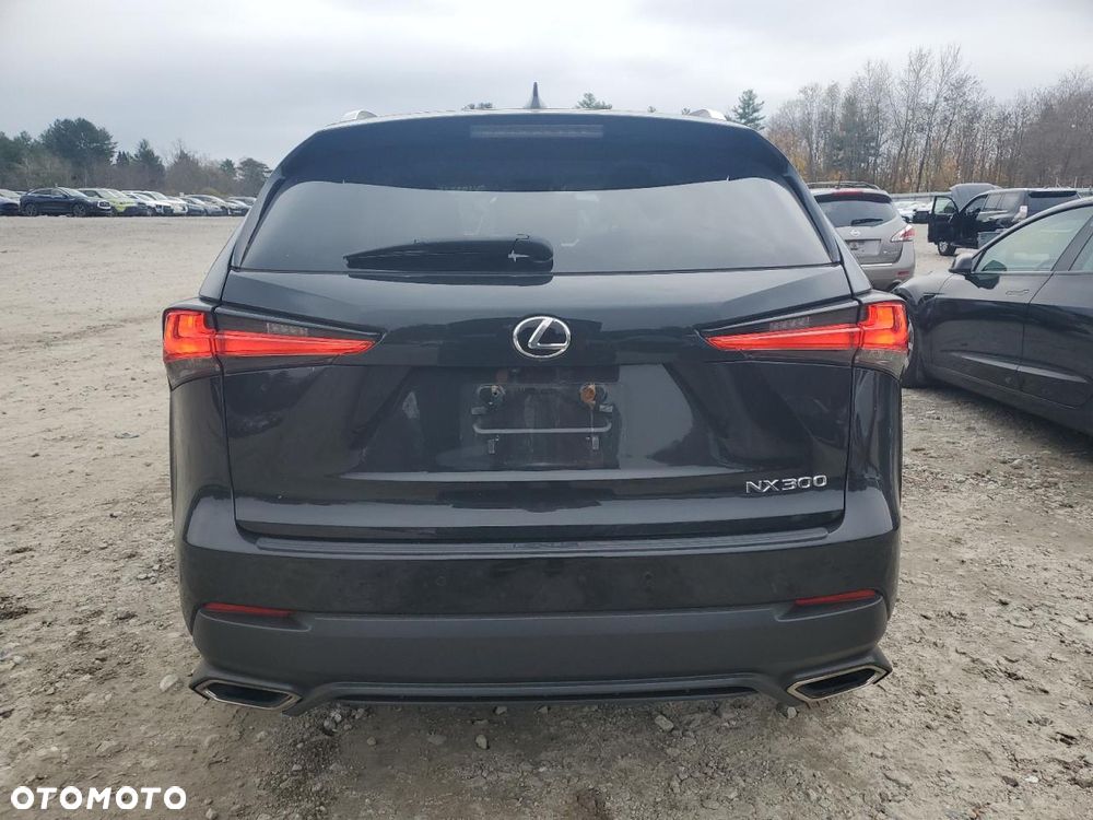 Lexus NX 300 - 6