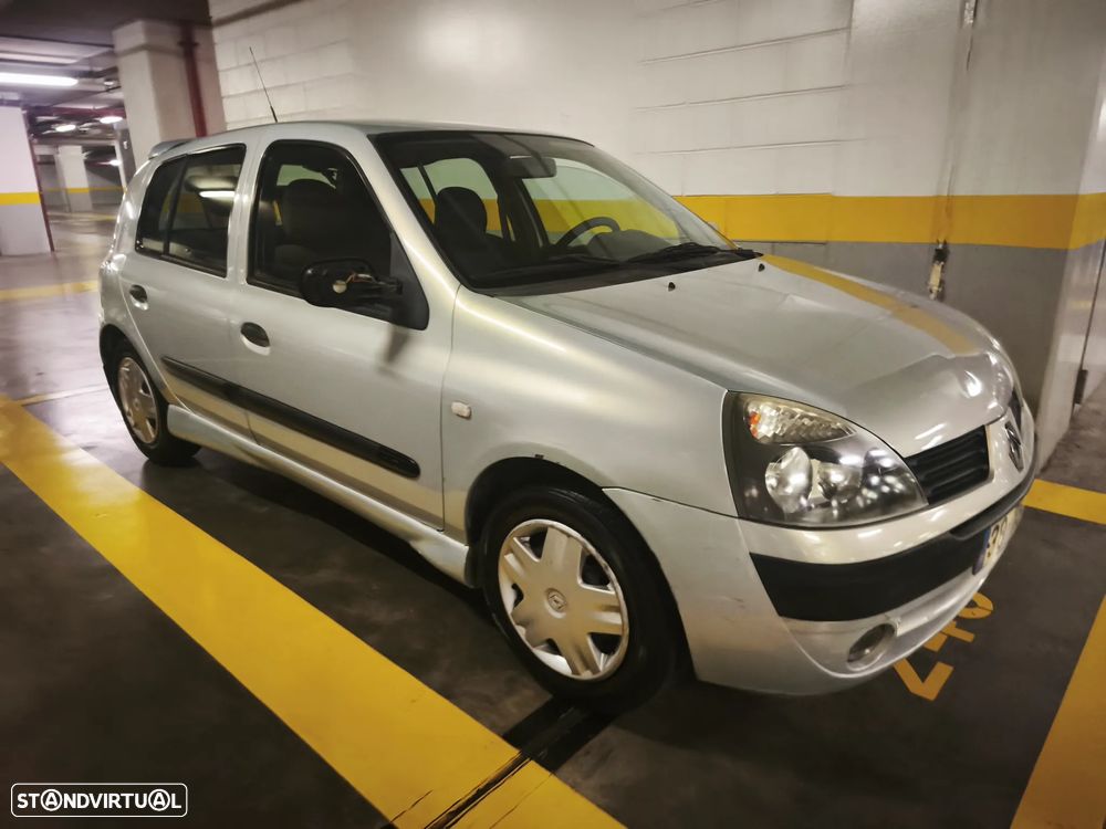 Renault Clio 1.2 Pack Authentique - 4