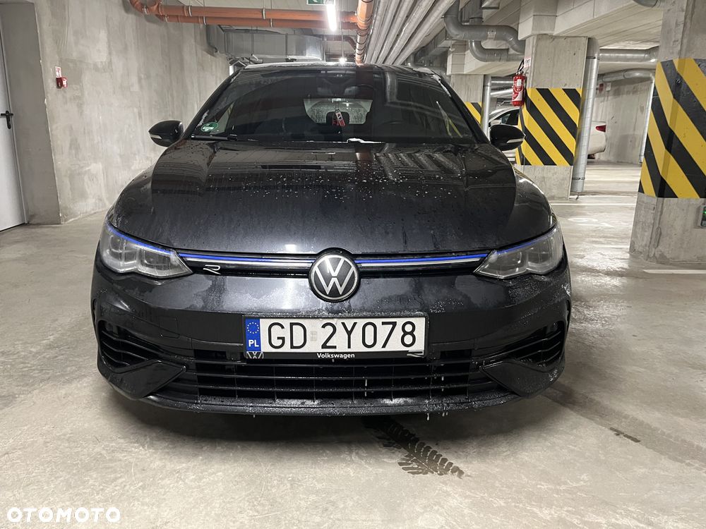 Volkswagen Golf - 24