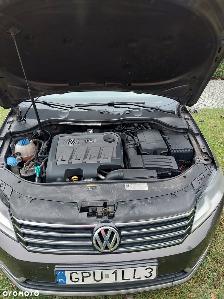 Volkswagen Passat 2.0 TDI Comfortline - 17