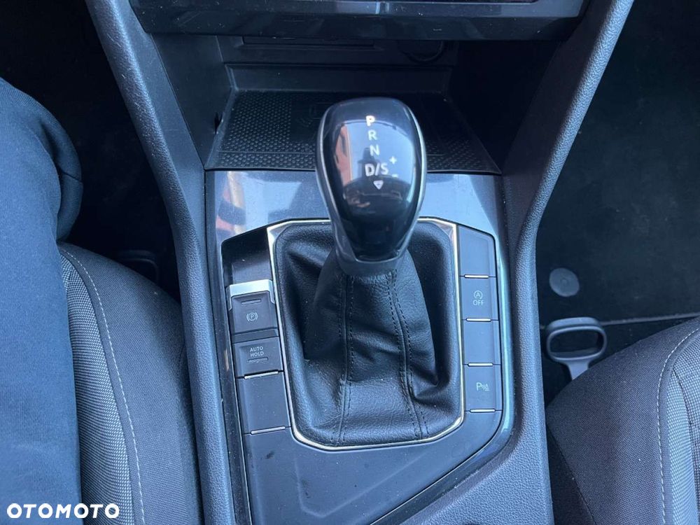 Volkswagen Tiguan 2.0 TDI SCR Elegance DSG - 23