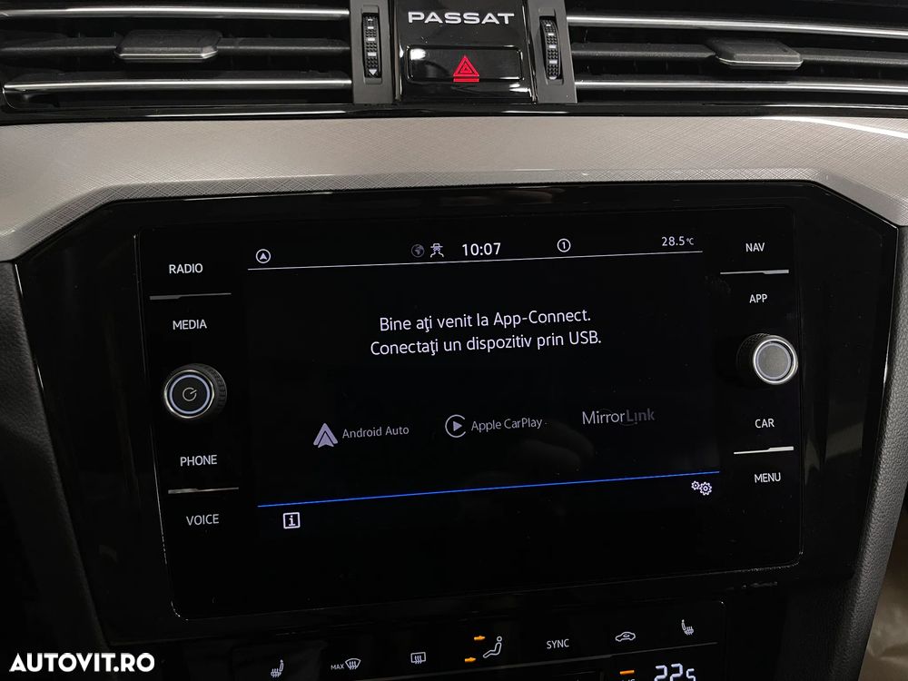Volkswagen Passat 2.0 TDI DSG Comfortline - 17