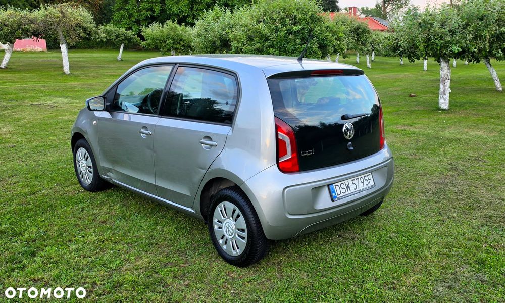 Volkswagen up! 1.0 high Perfectline - 3