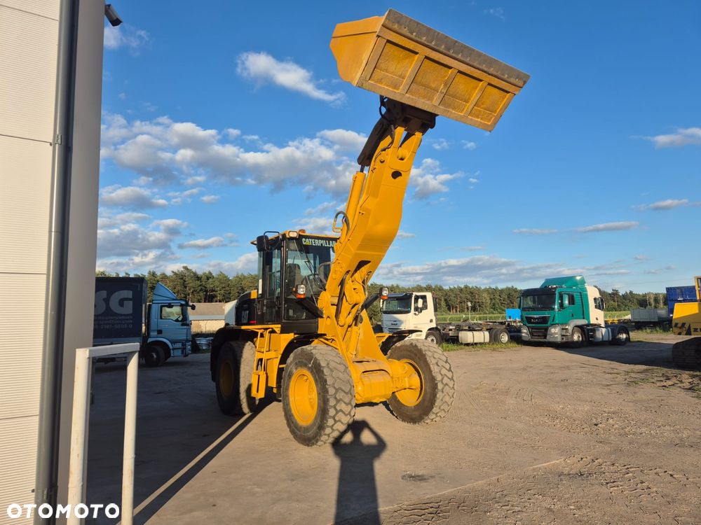 Zeppelin CAT 924G 4x4 ładowarka - 3