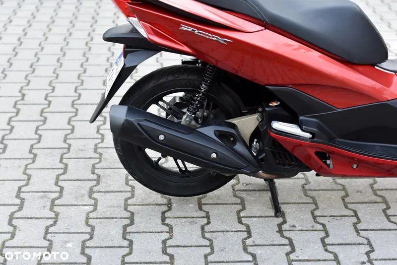 Honda PCX - 11