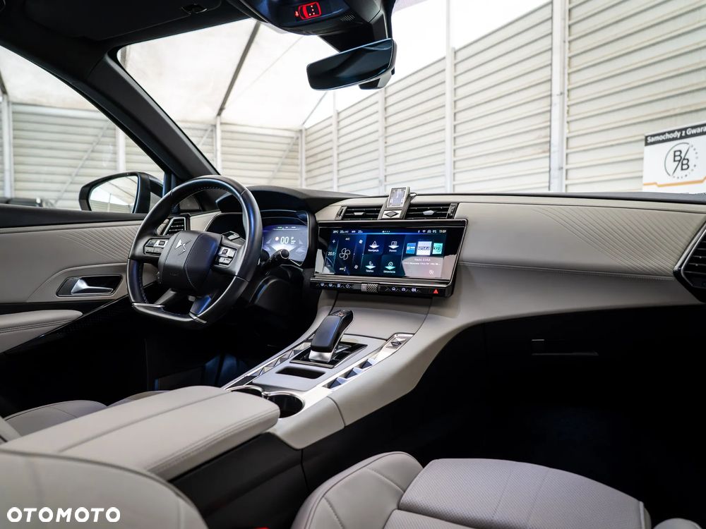 DS Automobiles DS 7 Crossback - 31