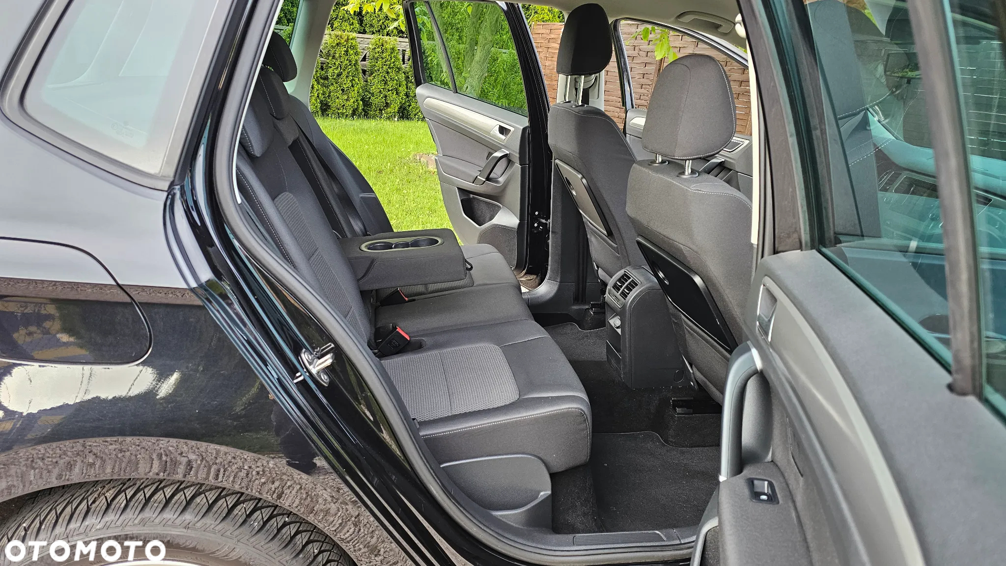 Volkswagen Golf Sportsvan 1.6 TDI BlueMotion Comfortline - 10