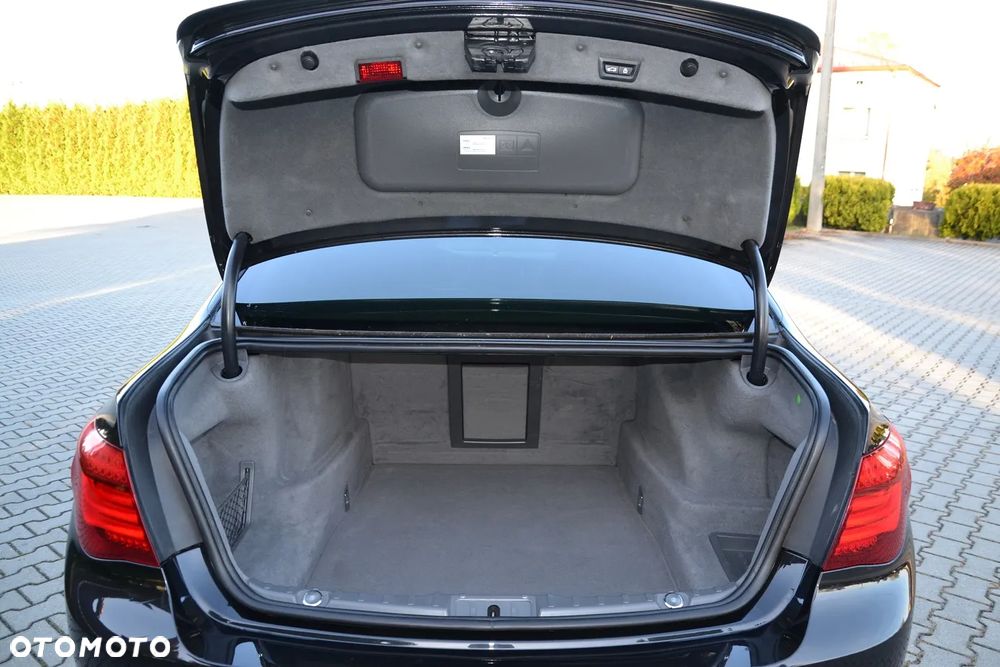 BMW Seria 7 750d xDrive - 6