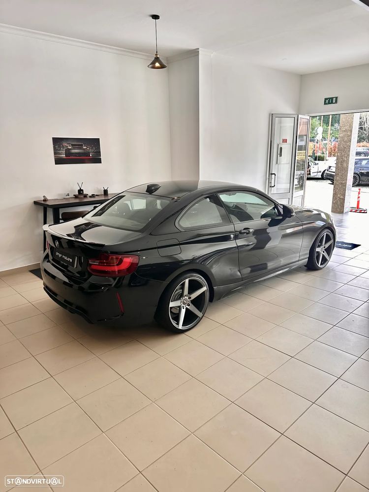 BMW 218 d Sport Line - 4