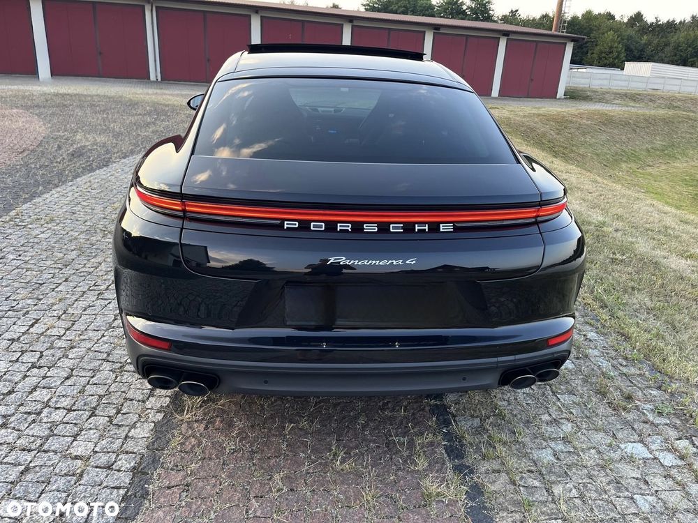 Porsche Panamera 4 - 5