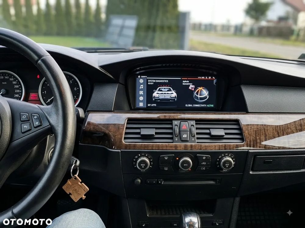 BMW Seria 5 - 10