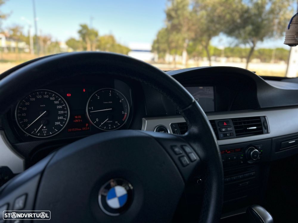 BMW 320 d Aut. - 10