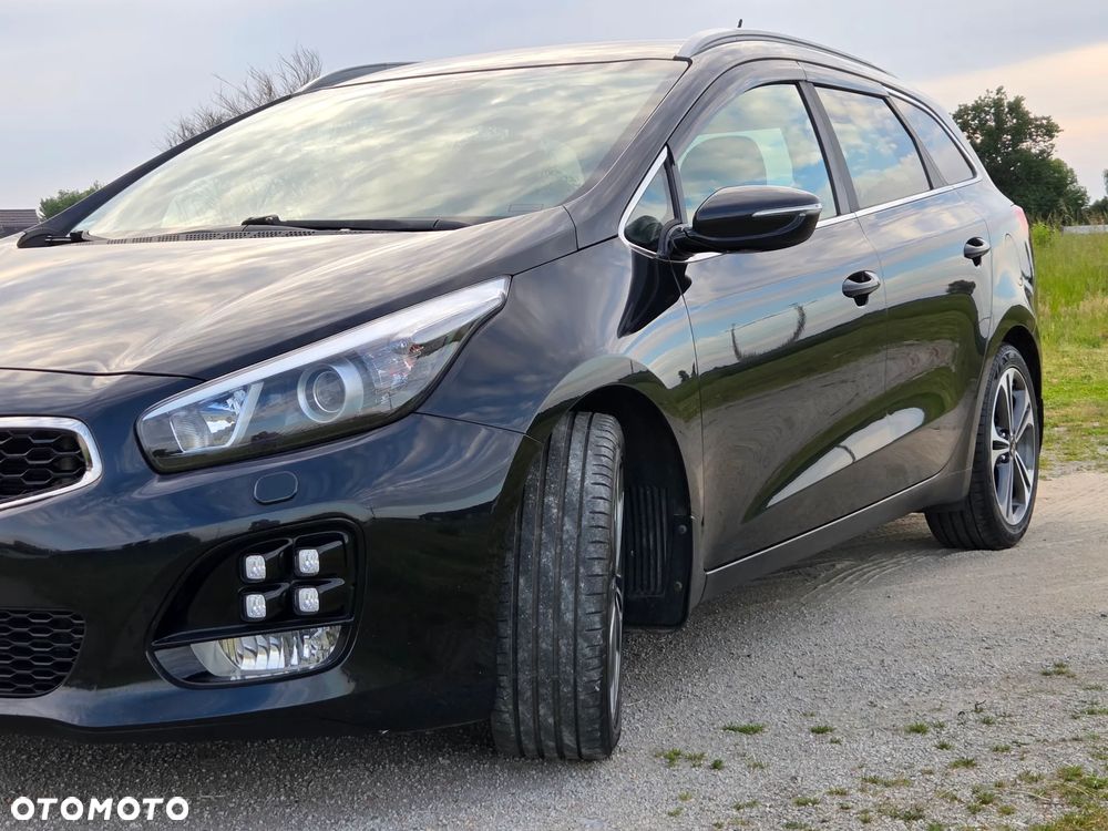 Kia Ceed 1.6 CRDi DCT GT Line - 24