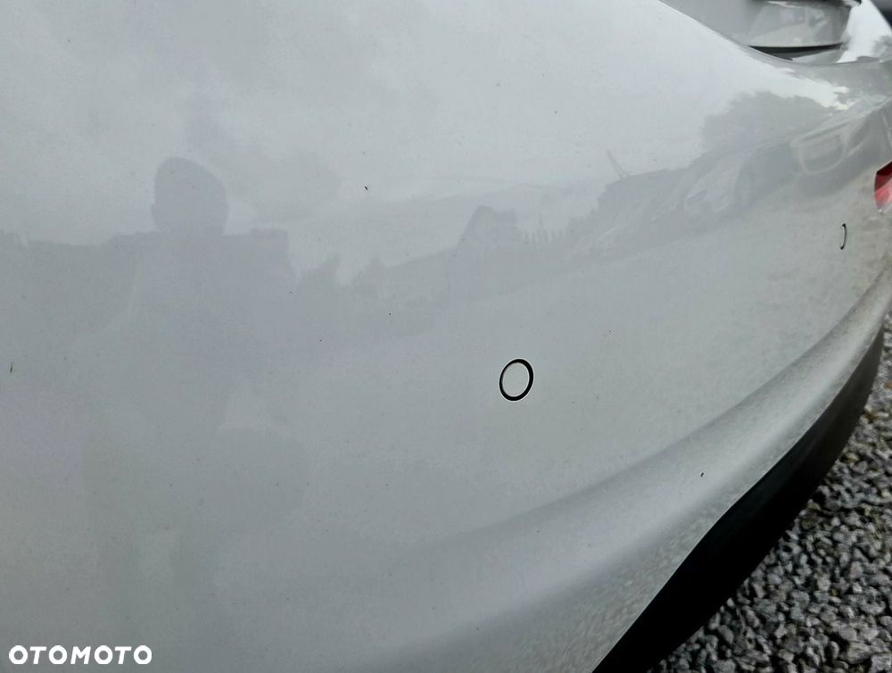 Peugeot 208 1.6 BlueHDi Allure S&S - 18