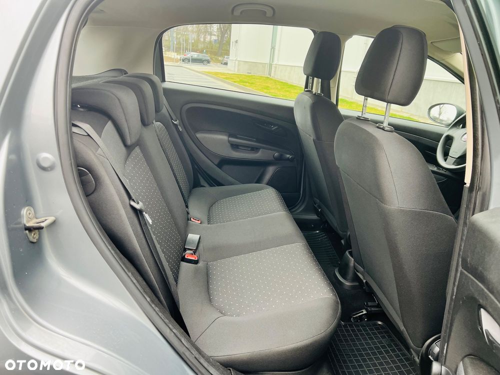 Fiat Grande Punto 1.4 8V - 29