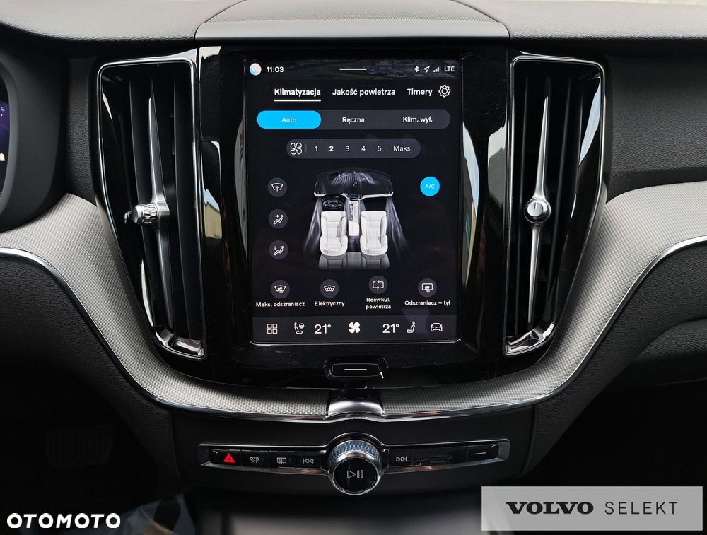 Volvo XC 60 - 25