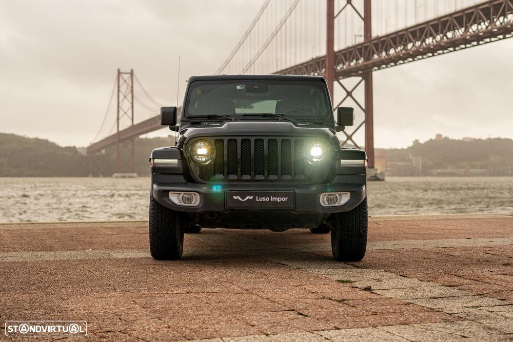 Jeep Wrangler - 2