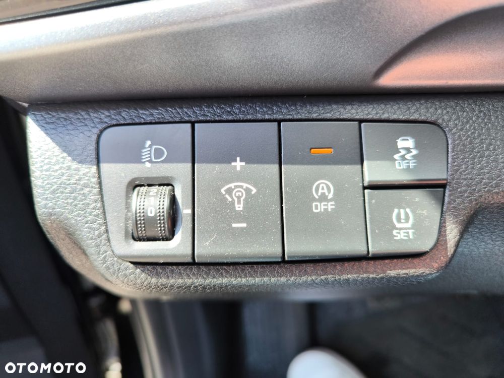 Kia Stonic 1.0 T-GDI 100 OPF Edition 7 - 10