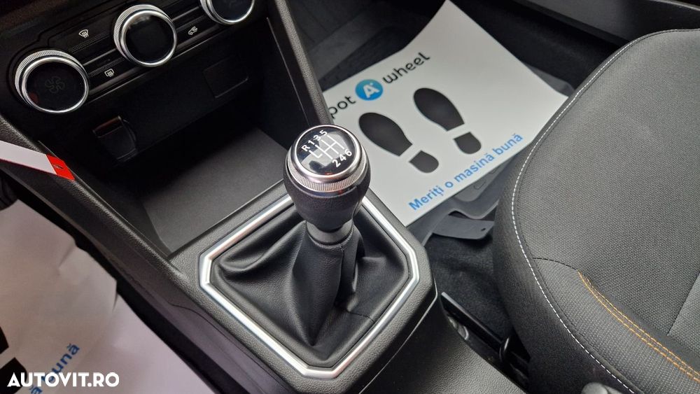 Dacia Sandero TCe 90 MT5 Comfort - 17