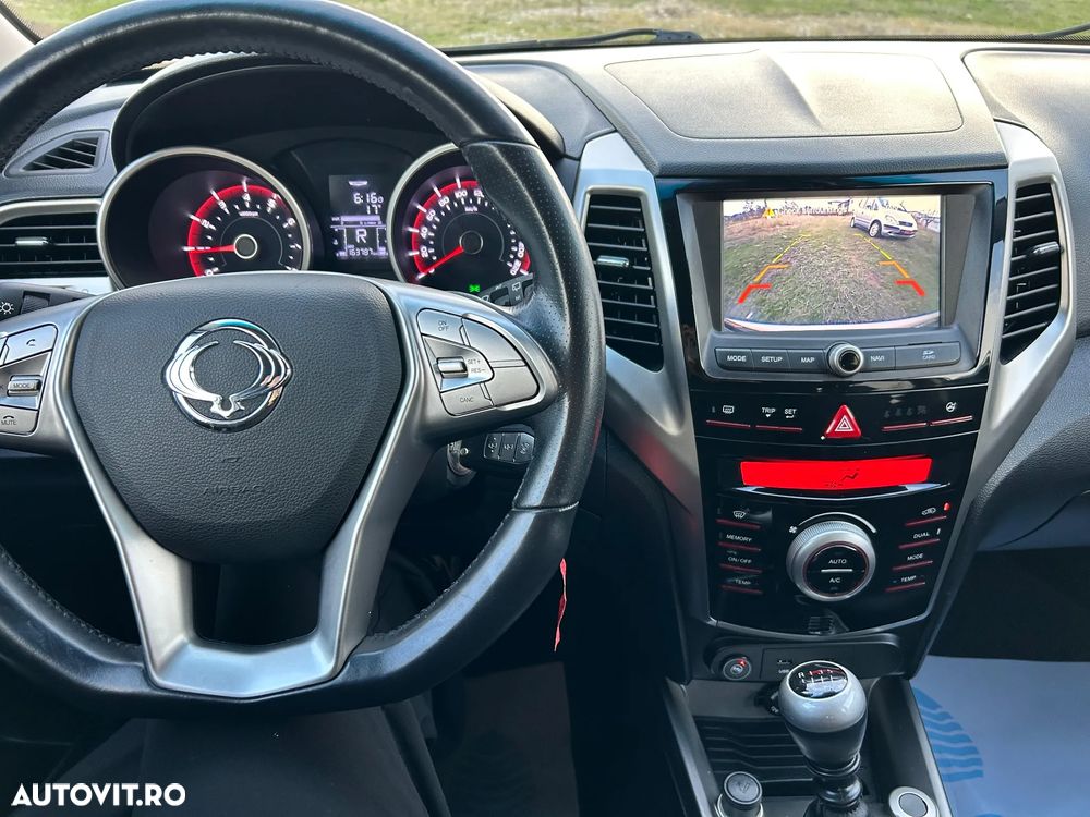 SsangYong Tivoli - 19